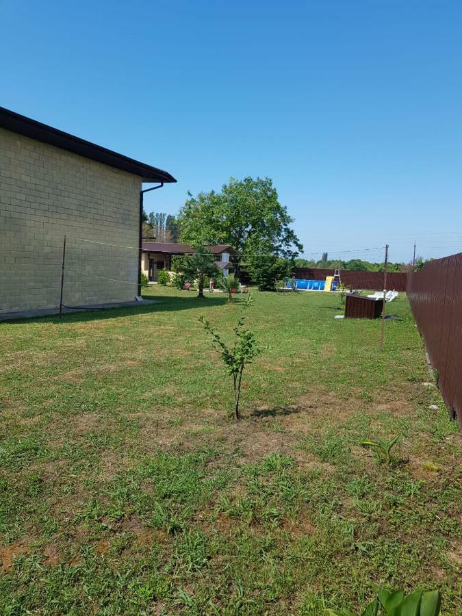Solnechny Bereg Guest House Gudauta Exterior foto